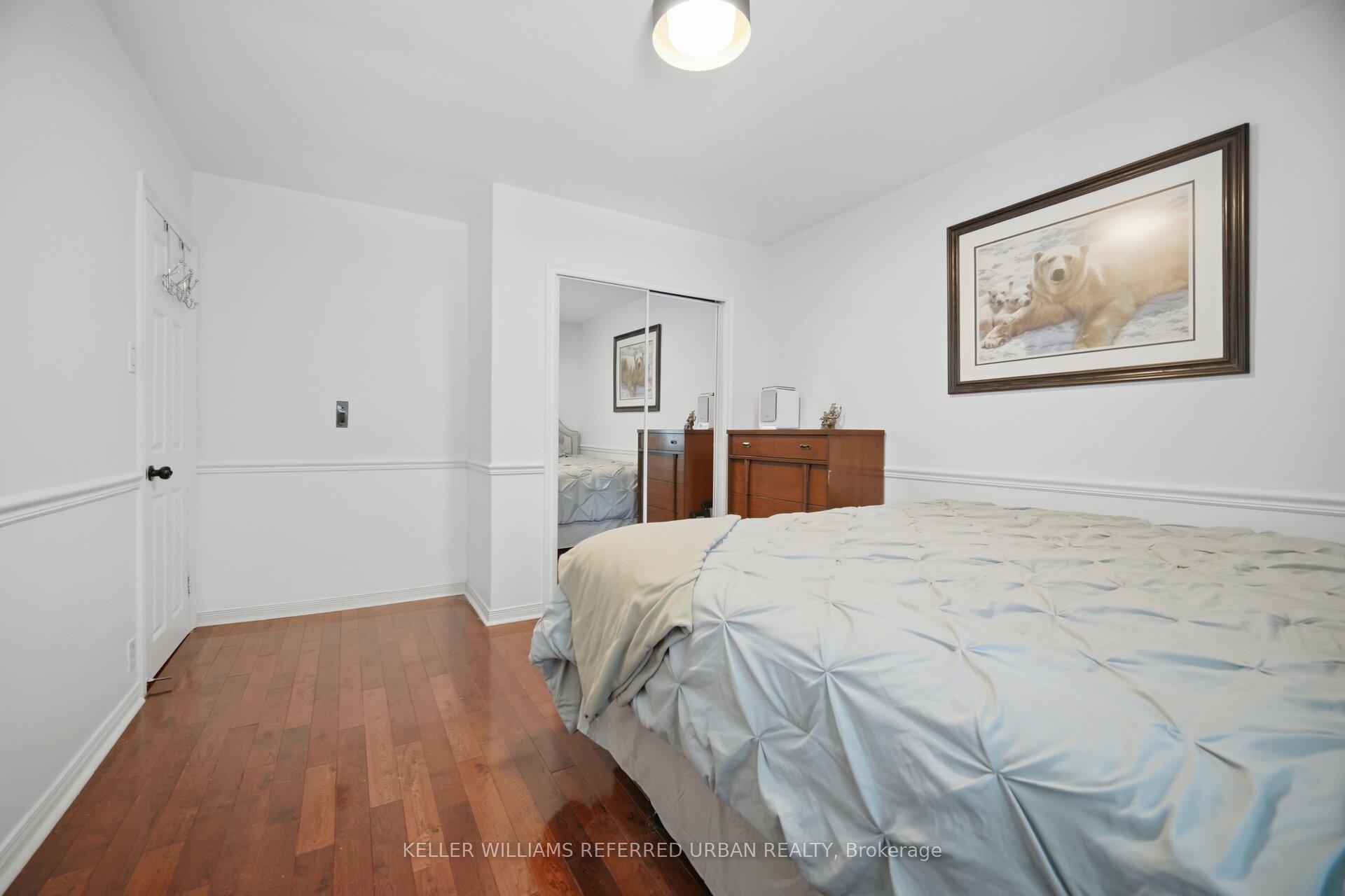 Photo 16 of 41 Parker Avenue, Etobicoke, Stonegate-Queensway — HOMEH