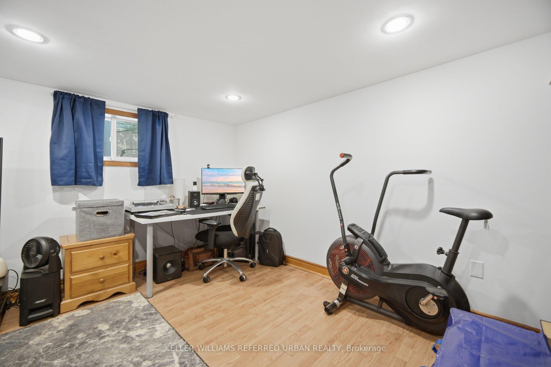 Photo 27 of 41 Parker Avenue, Etobicoke, Stonegate-Queensway — HOMEH
