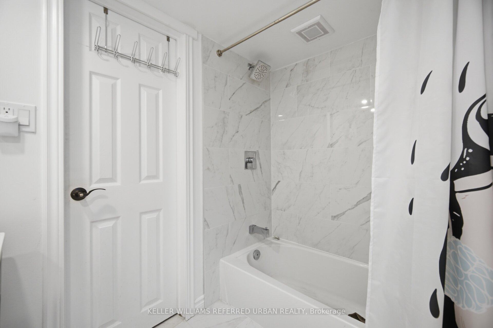 Photo 35 of 41 Parker Avenue, Etobicoke, Stonegate-Queensway — HOMEH