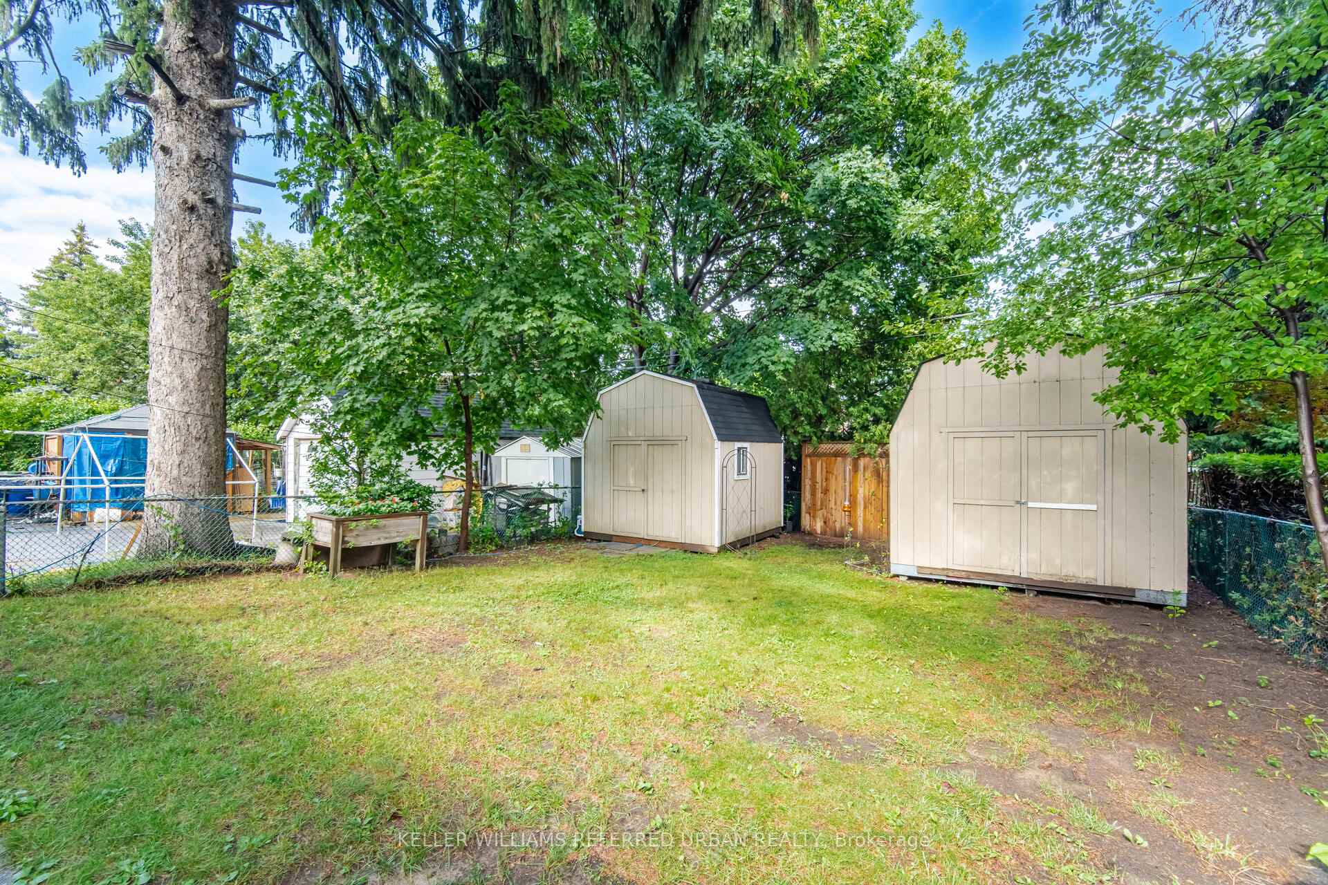 Photo 41 of 41 Parker Avenue, Etobicoke, Stonegate-Queensway — HOMEH