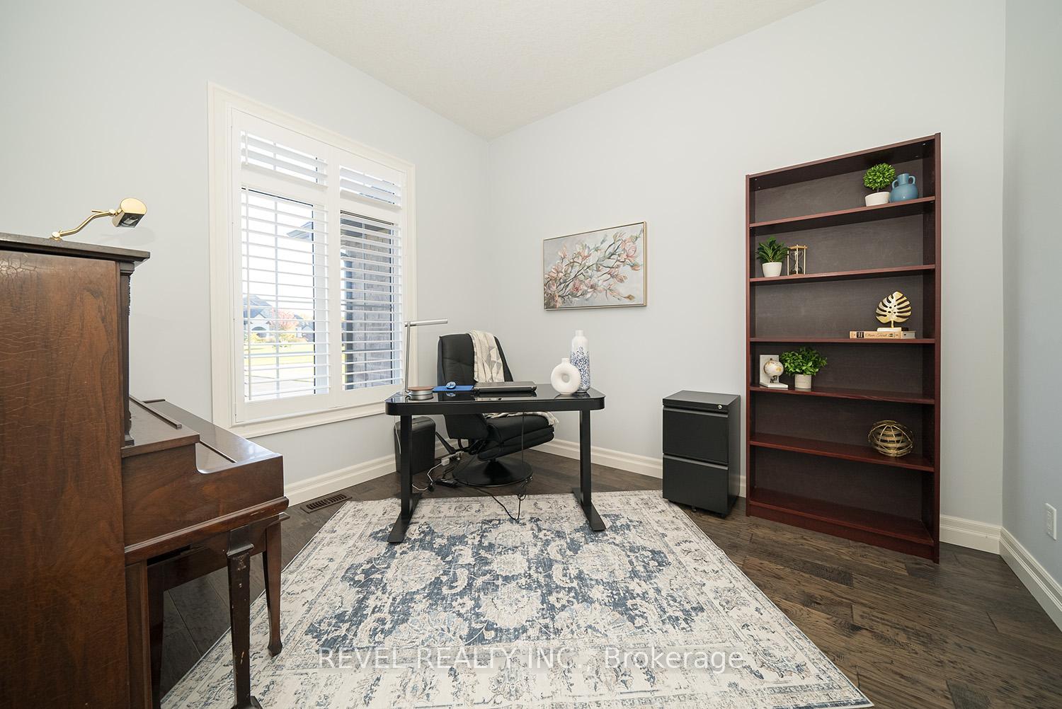 Photo 6 of 21 Tedley Boulevard, Brantford, Empire South — HOMEH