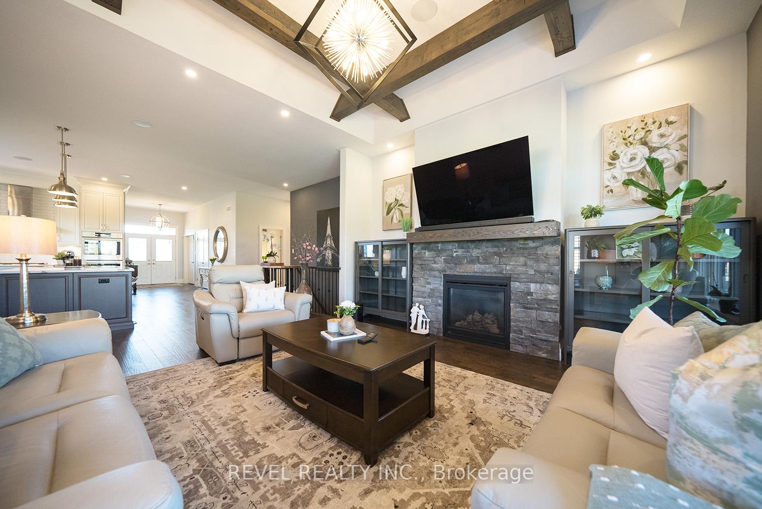 Photo 13 of 21 Tedley Boulevard, Brantford, Empire South — HOMEH