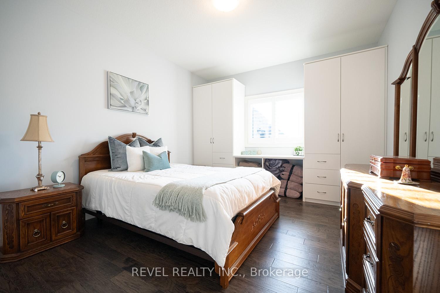 Photo 18 of 21 Tedley Boulevard, Brantford, Empire South — HOMEH