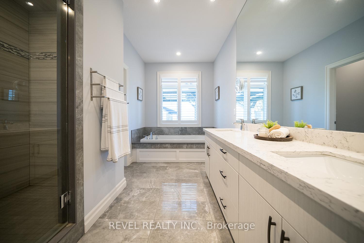 Photo 25 of 21 Tedley Boulevard, Brantford, Empire South — HOMEH