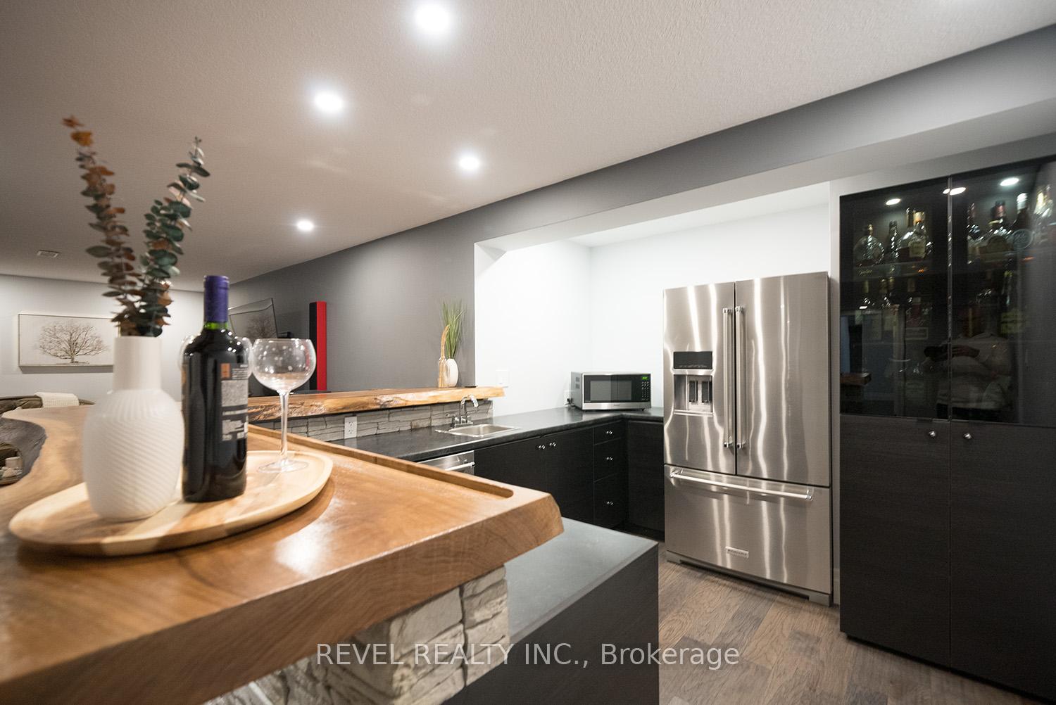 Photo 29 of 21 Tedley Boulevard, Brantford, Empire South — HOMEH