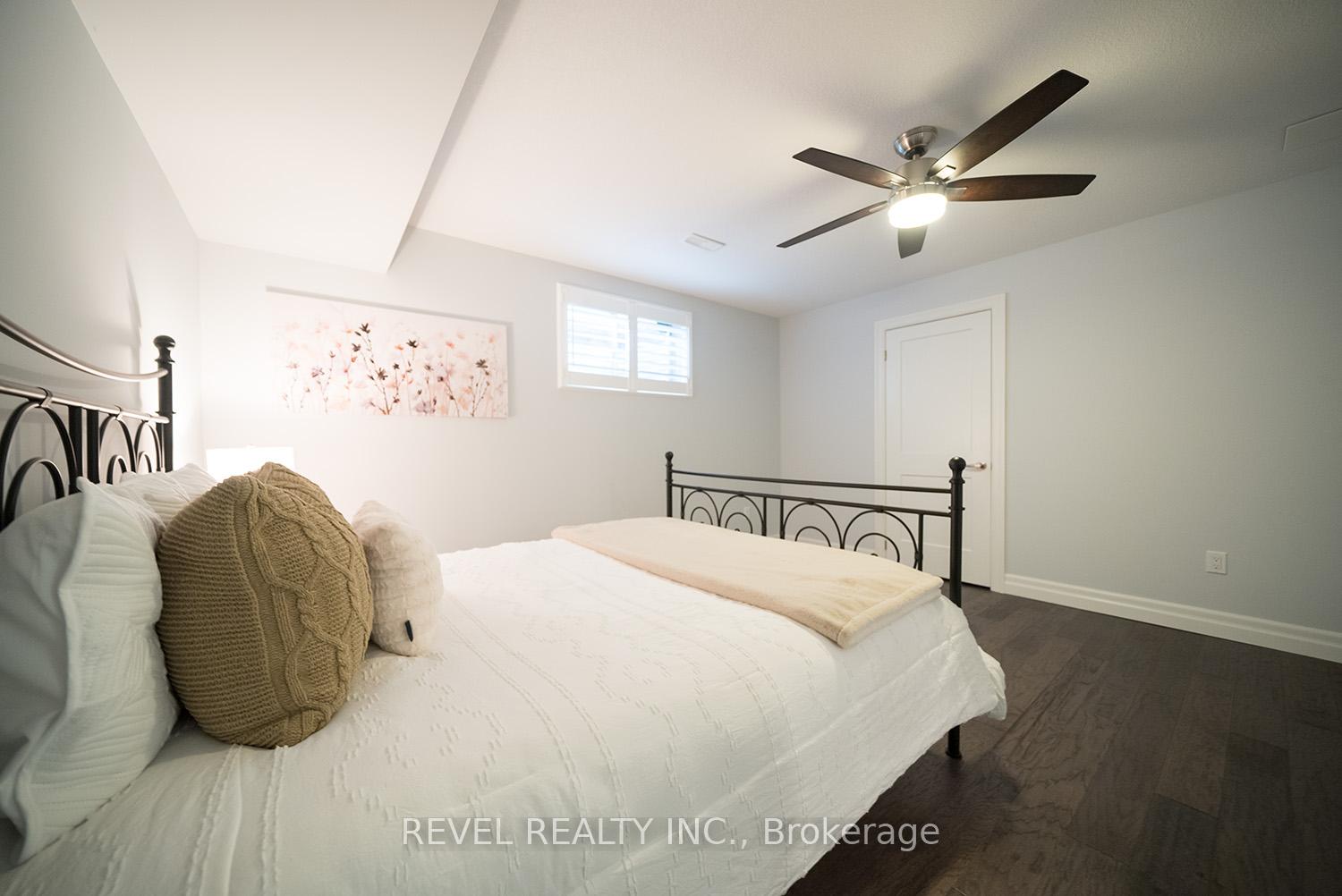 Photo 36 of 21 Tedley Boulevard, Brantford, Empire South — HOMEH