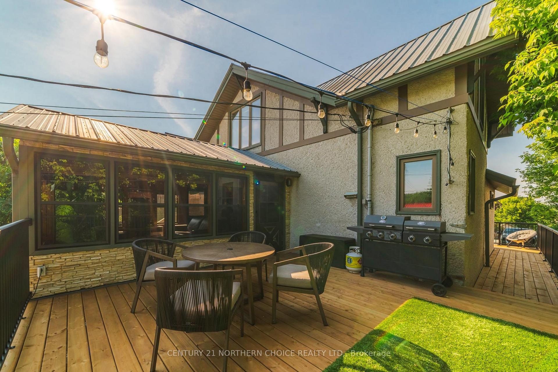 Photo 7 of 1006 Park St, Kenora, Central — HOMEH