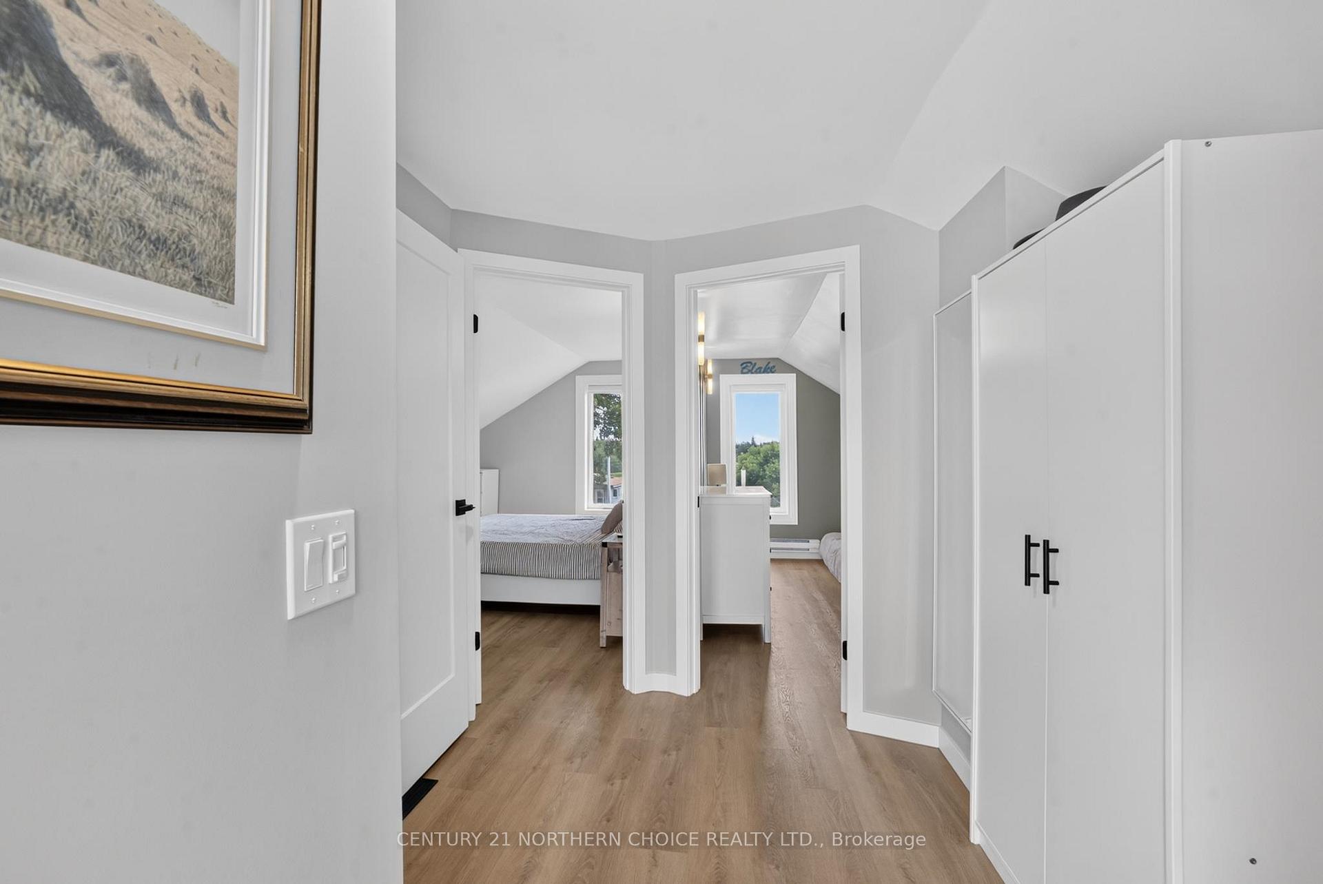 Photo 23 of 1006 Park St, Kenora, Central — HOMEH