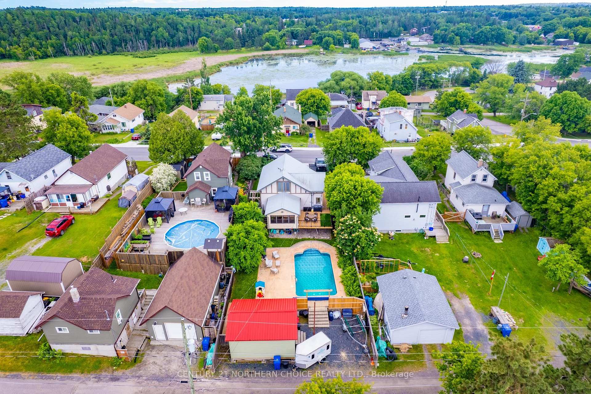 Photo 44 of 1006 Park St, Kenora, Central — HOMEH