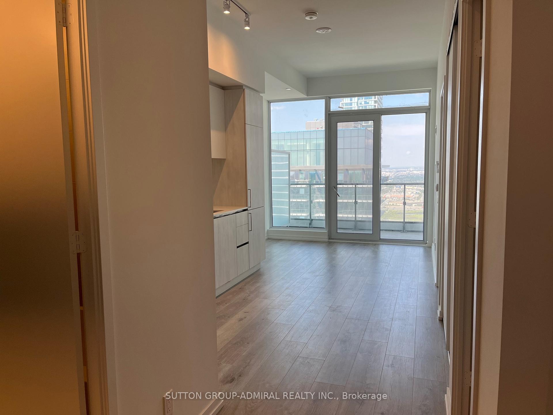 Photo 2 of Unit 4005, 7890 Jane Street, Vaughan, Vaughan Corporate Centre — HOMEH