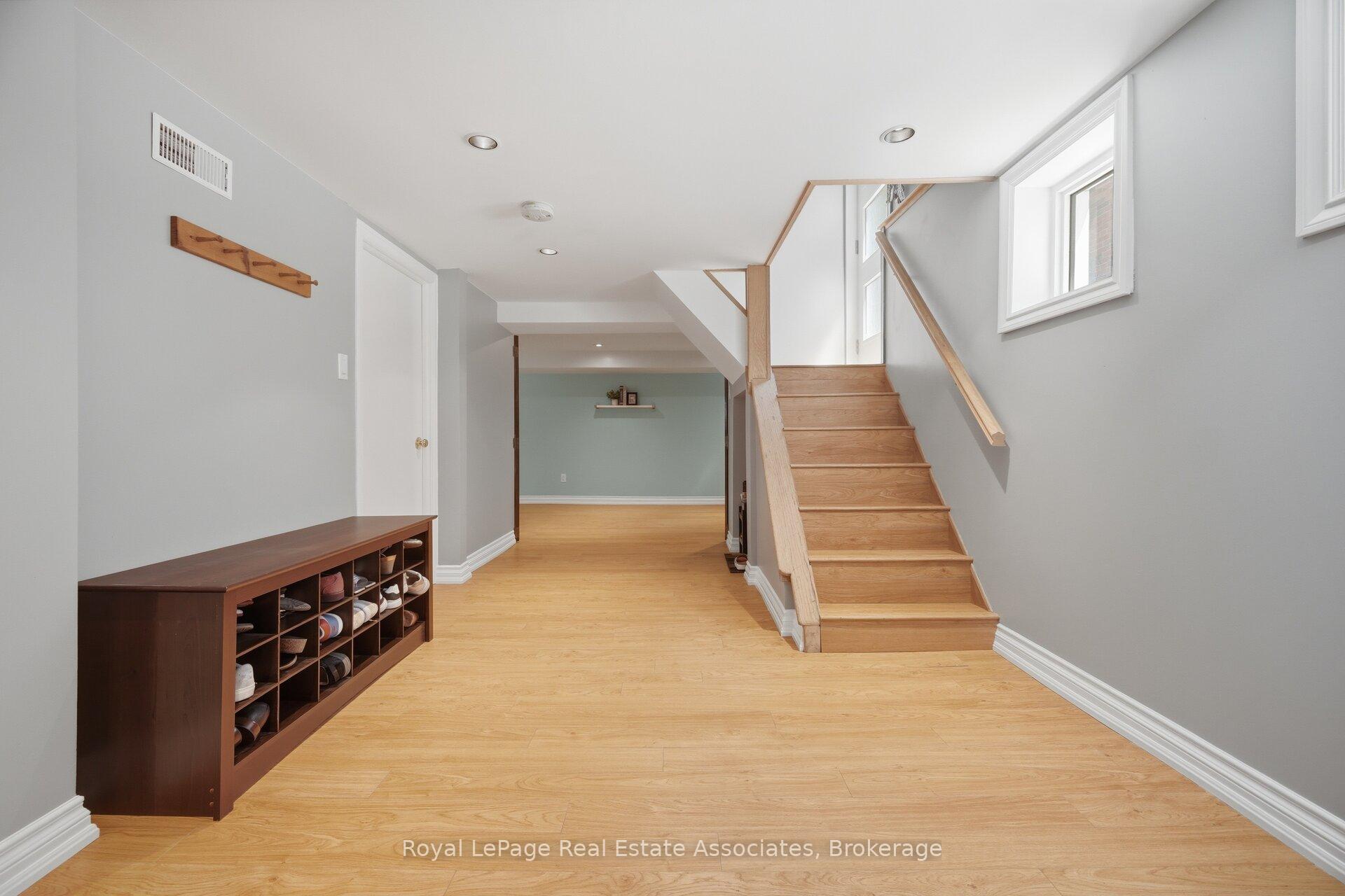 Photo 30 of 32 Plaxton Drive, Toronto, O'Connor-Parkview — HOMEH