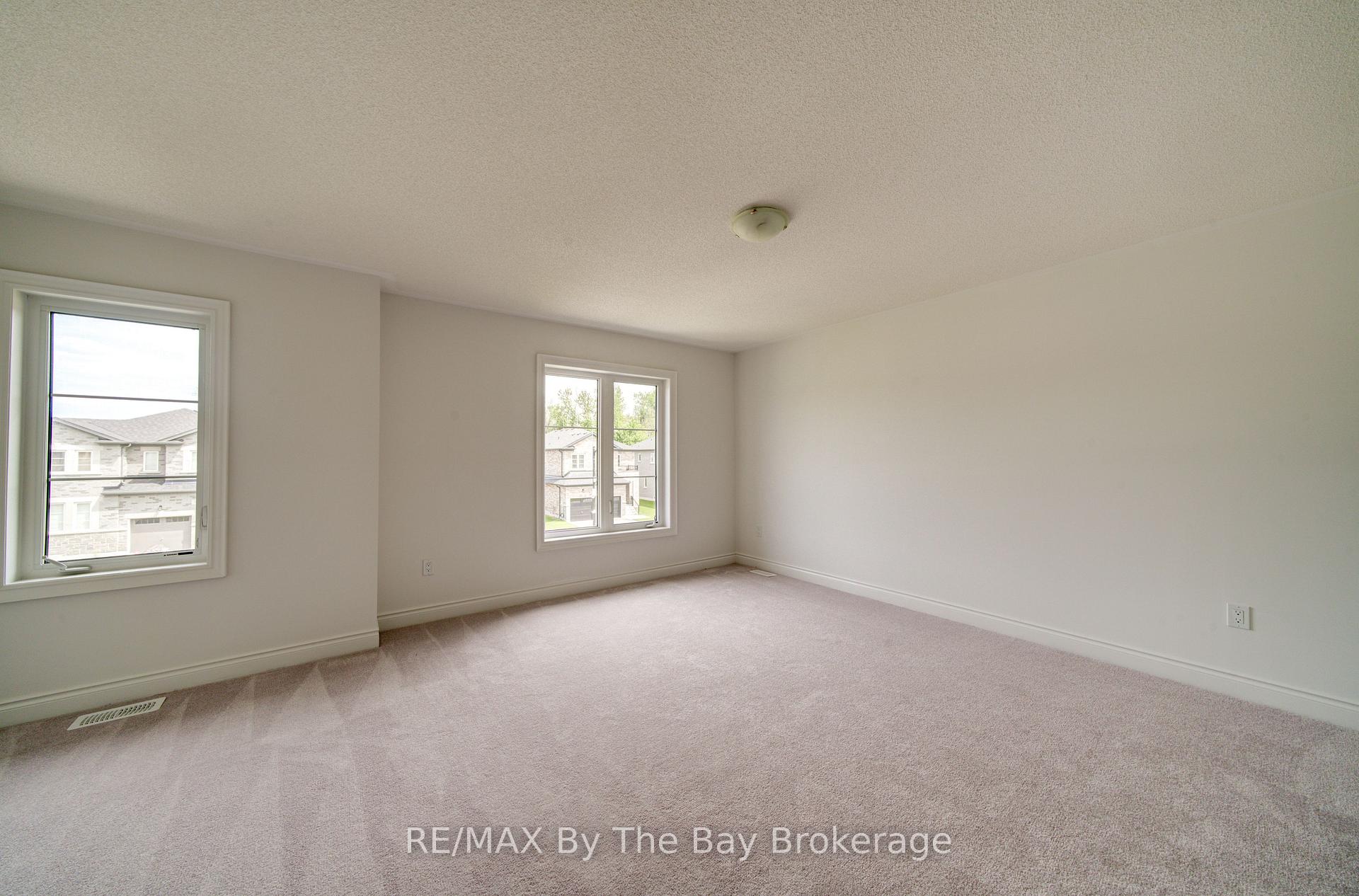 Photo 48 of 19 Amber Drive, Wasaga Beach — HOMEH