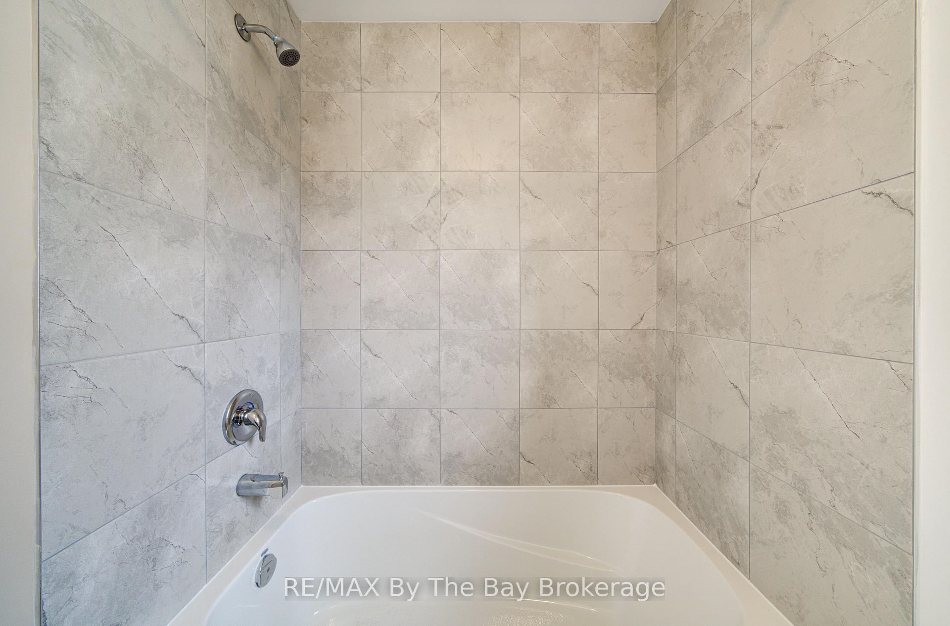 Photo 50 of 19 Amber Drive, Wasaga Beach — HOMEH