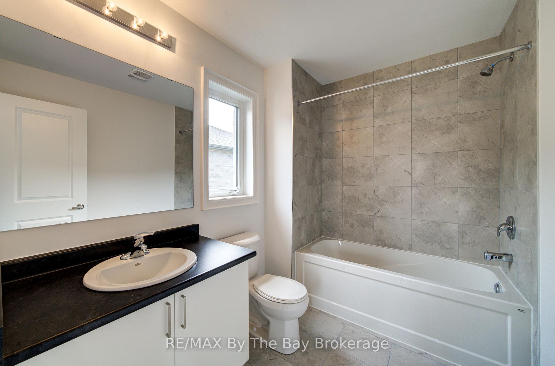 Photo 56 of 19 Amber Drive, Wasaga Beach — HOMEH