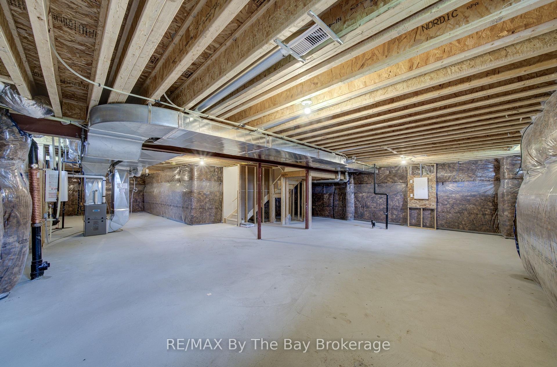 Photo 60 of 19 Amber Drive, Wasaga Beach — HOMEH