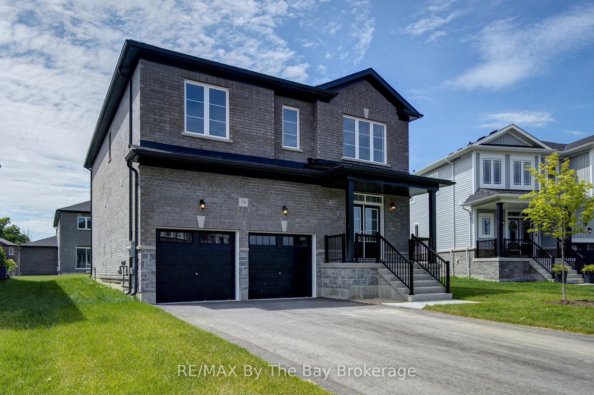Photo 6 of 19 Amber Drive, Wasaga Beach — HOMEH
