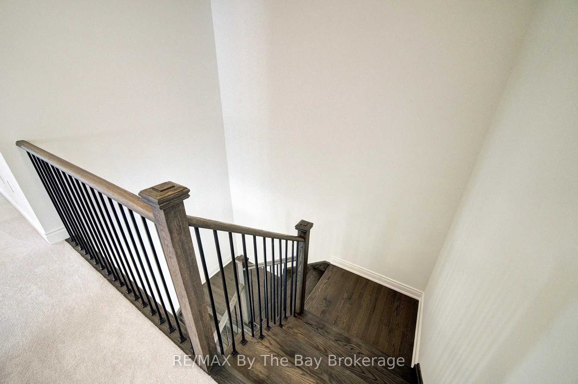 Photo 28 of 19 Amber Drive, Wasaga Beach — HOMEH
