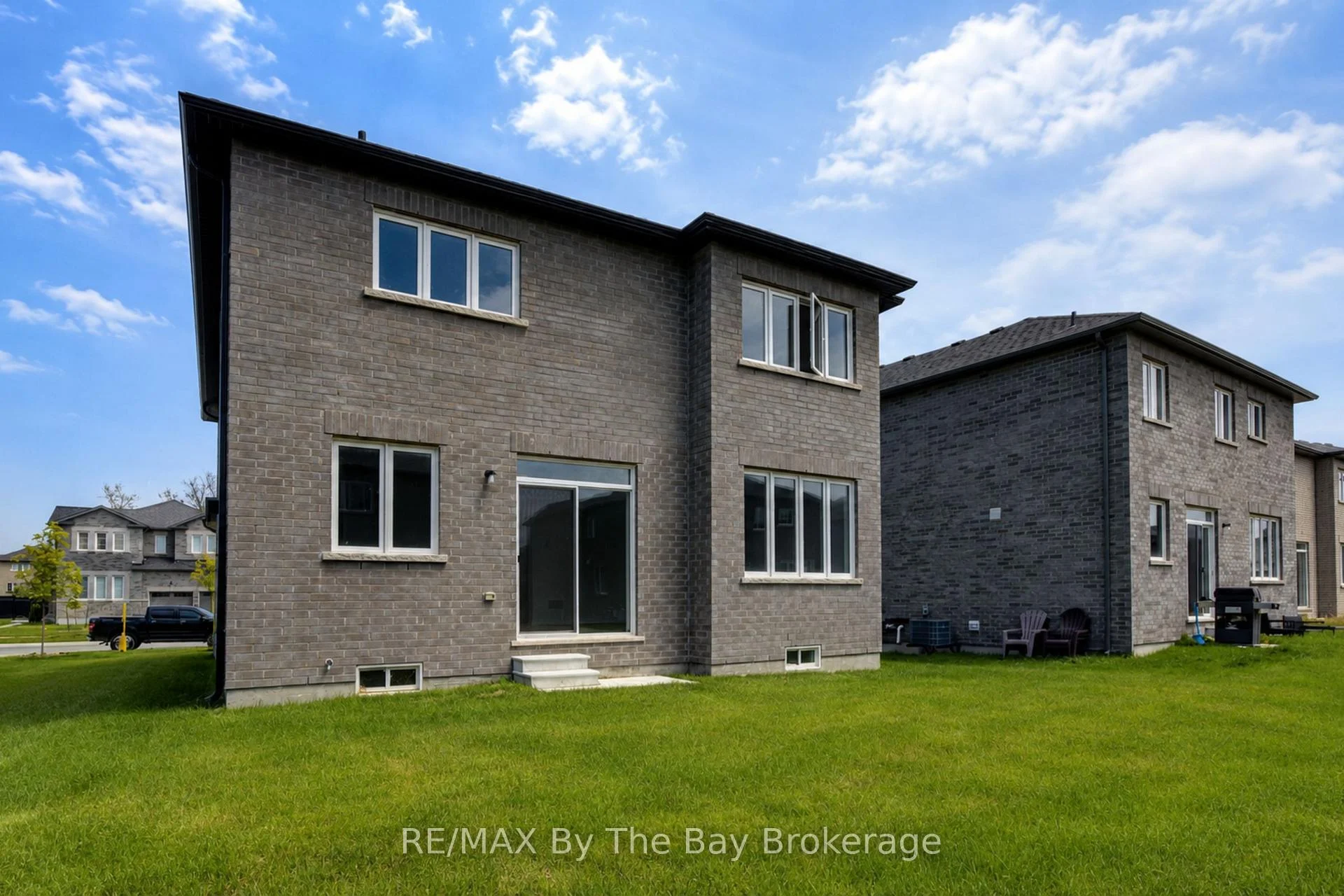 Photo 70 of 19 Amber Drive, Wasaga Beach — HOMEH