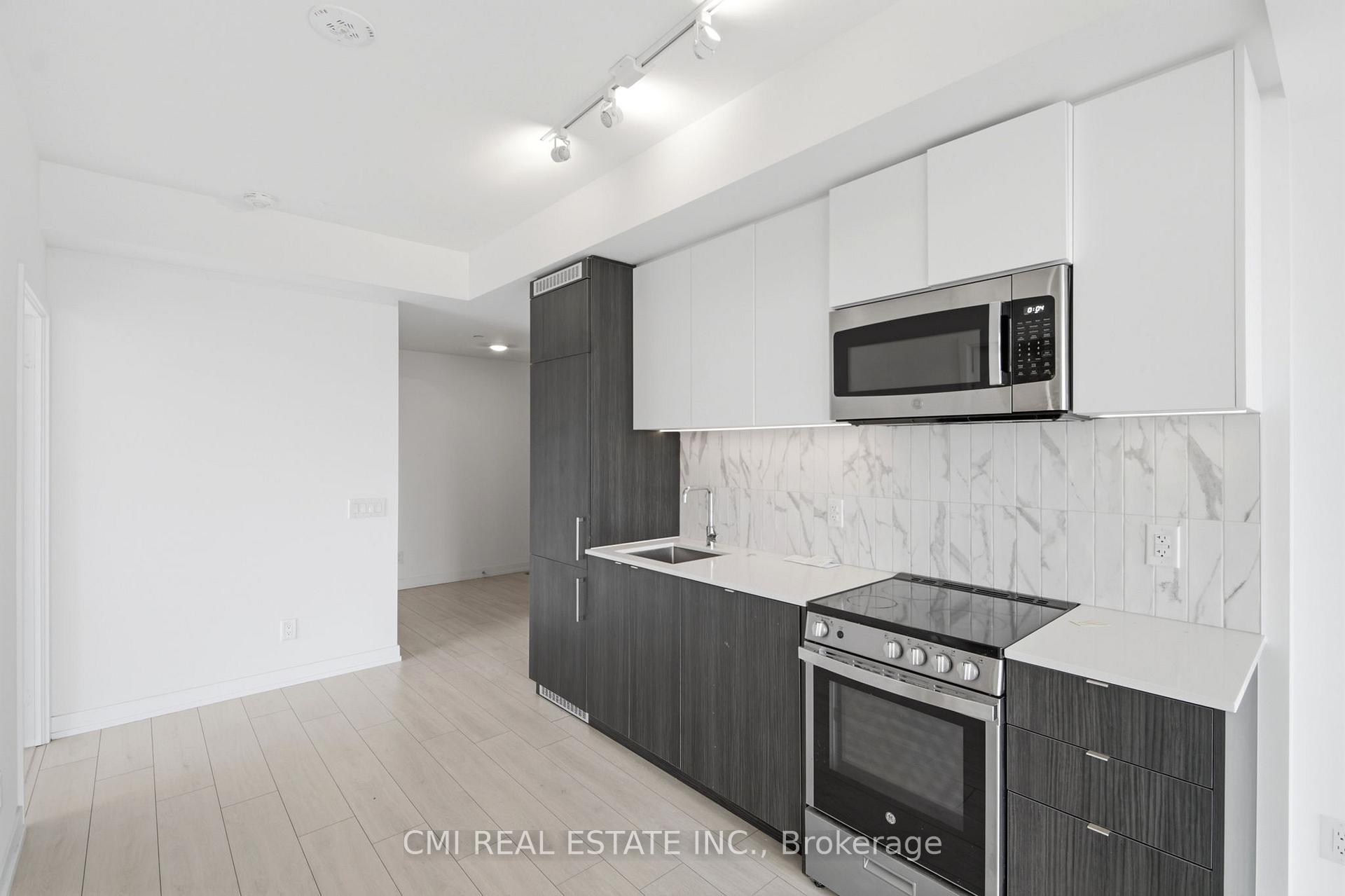 Photo 7 of Unit 607, 500 Dupont Street, Toronto, Wychwood — HOMEH