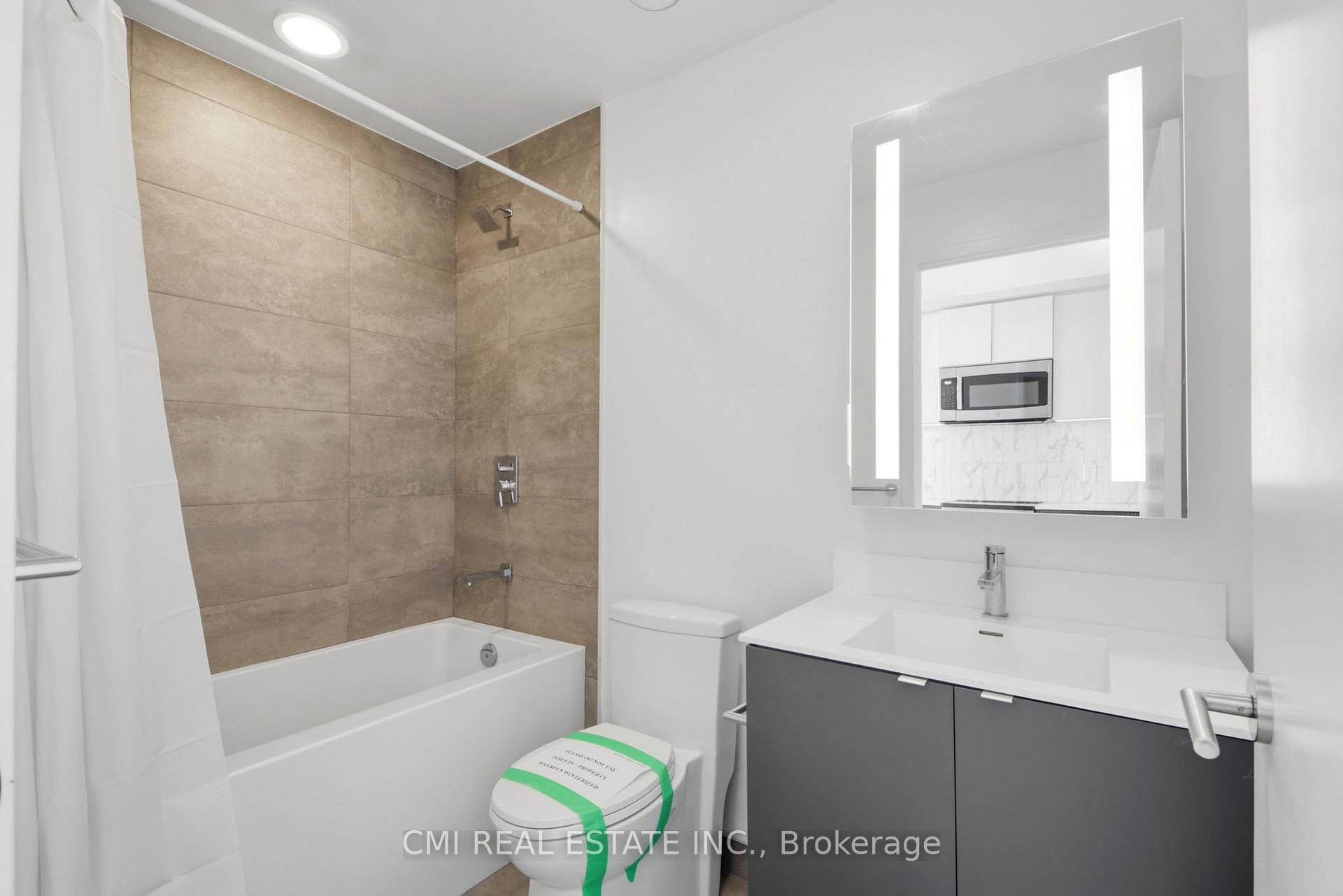 Photo 11 of Unit 607, 500 Dupont Street, Toronto, Wychwood — HOMEH