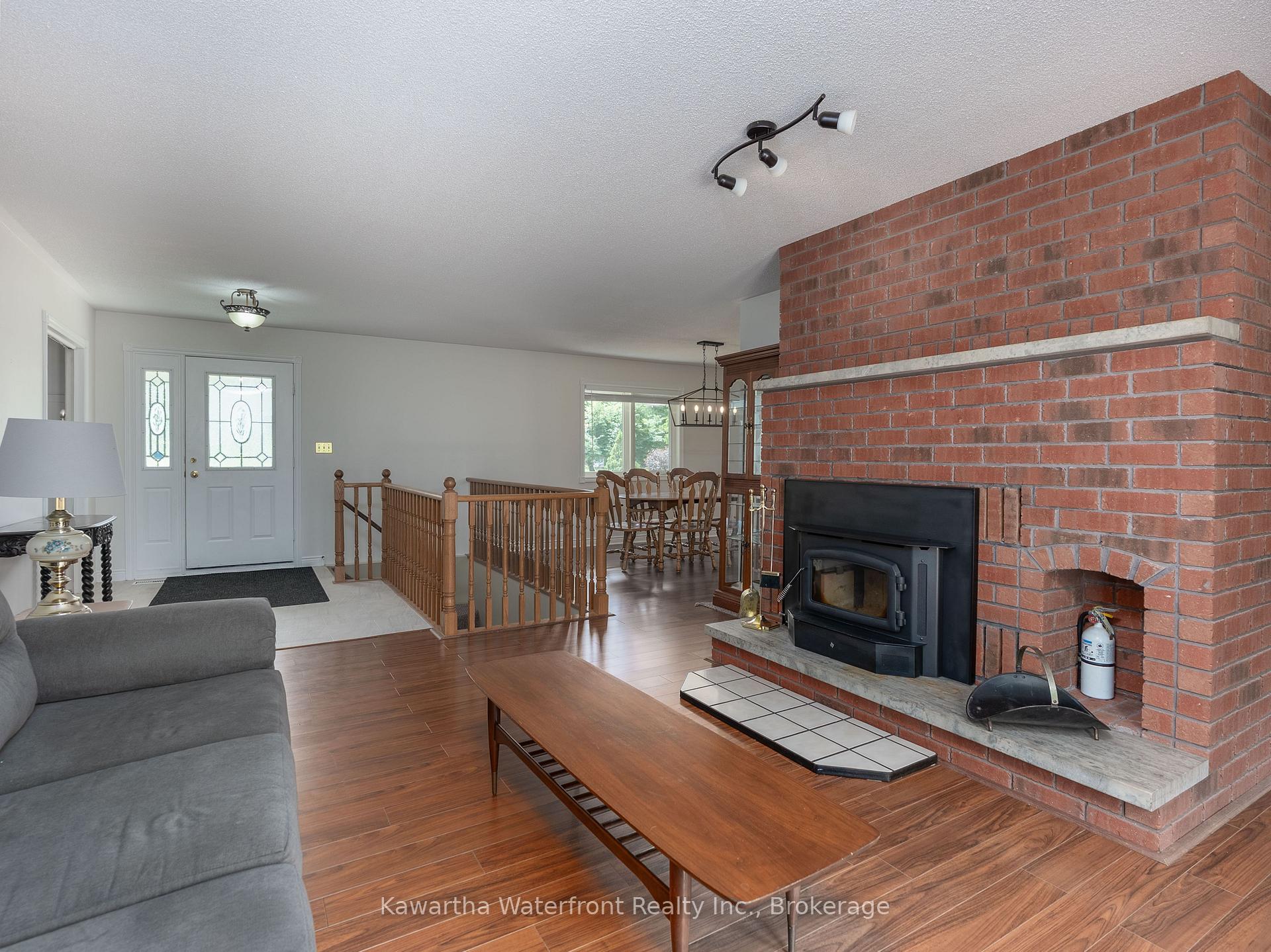 Photo 10 of 4 Evans Drive, Kawartha Lakes, Somerville — HOMEH