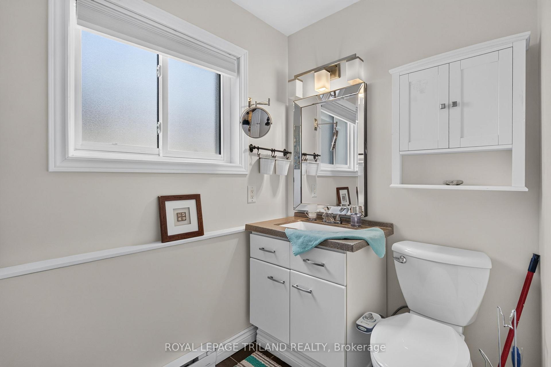 Photo 27 of 56 Parkview Crescent, Strathroy-Caradoc, SE — HOMEH