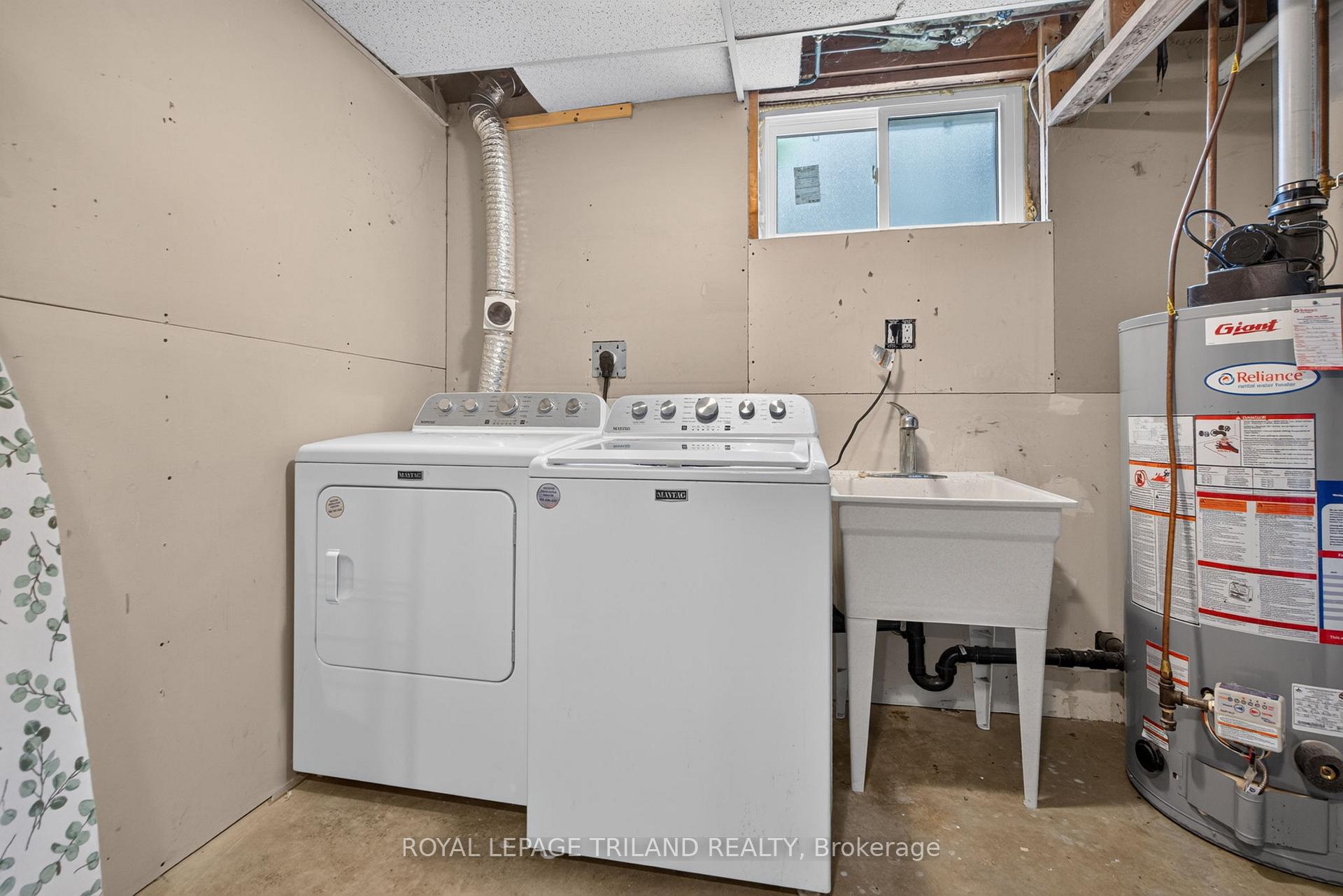 Photo 37 of 56 Parkview Crescent, Strathroy-Caradoc, SE — HOMEH