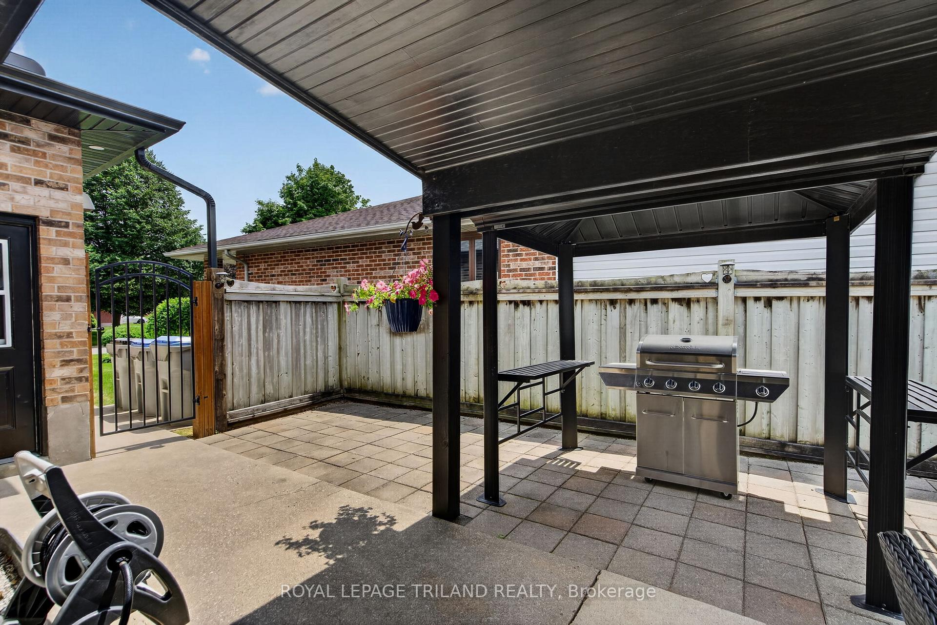 Photo 39 of 56 Parkview Crescent, Strathroy-Caradoc, SE — HOMEH