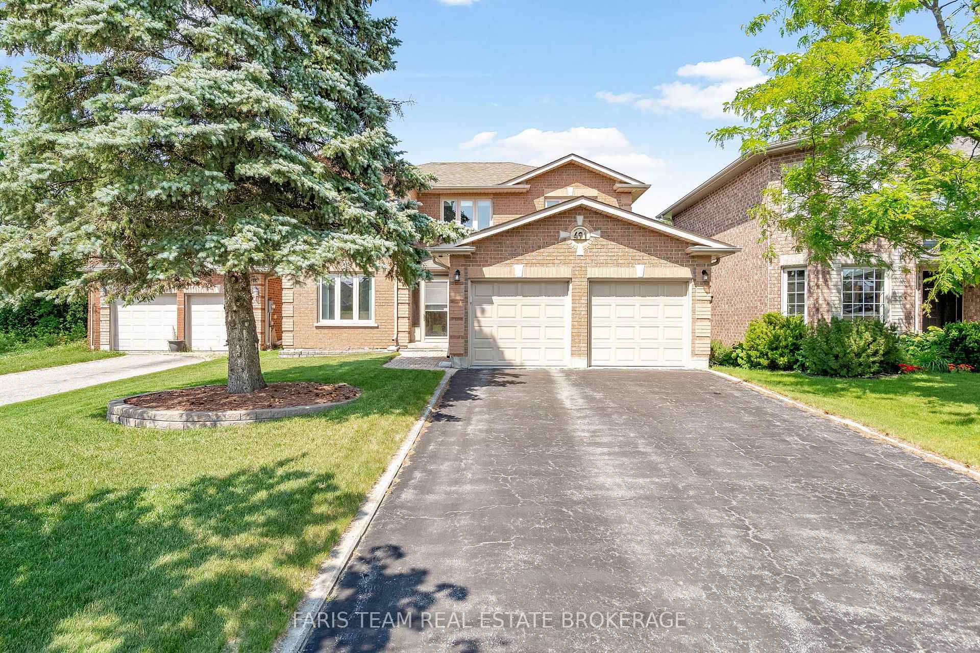 Photo 3 of 491 Ferndale Drive N, Barrie, Northwest — HOMEH