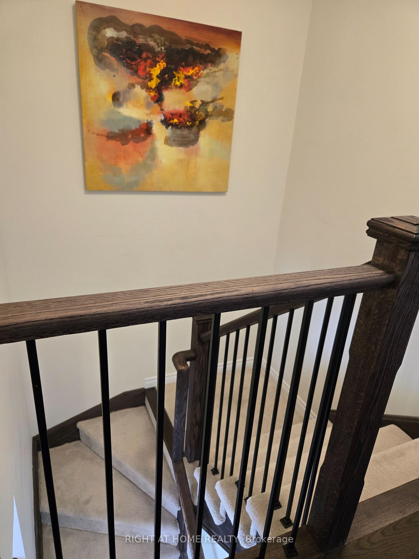 Photo 8 of 98 Senay Circle NW, Clarington, Courtice — HOMEH