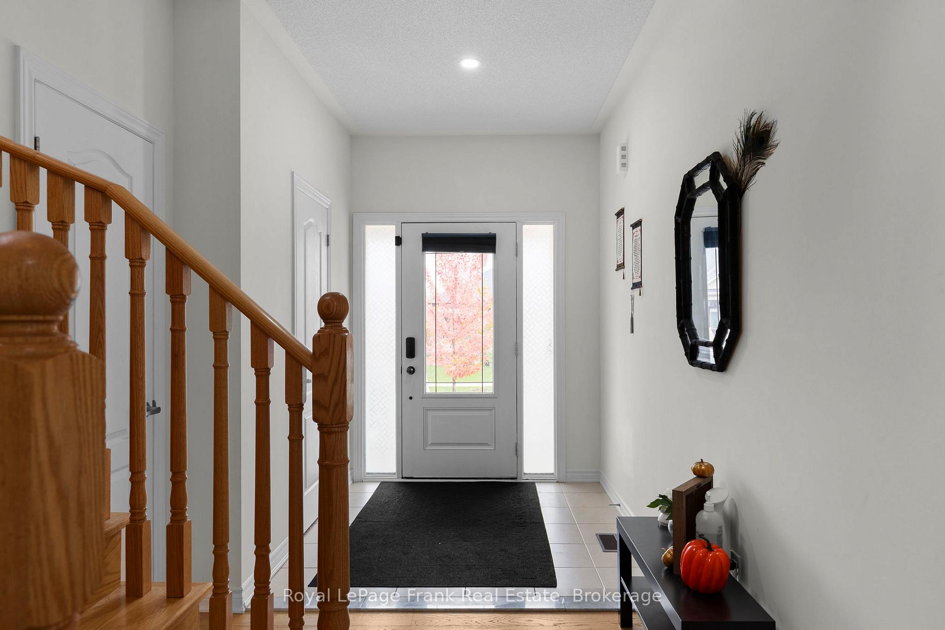 Photo 9 of 18 Stoddart Street, Brock, Beaverton — HOMEH