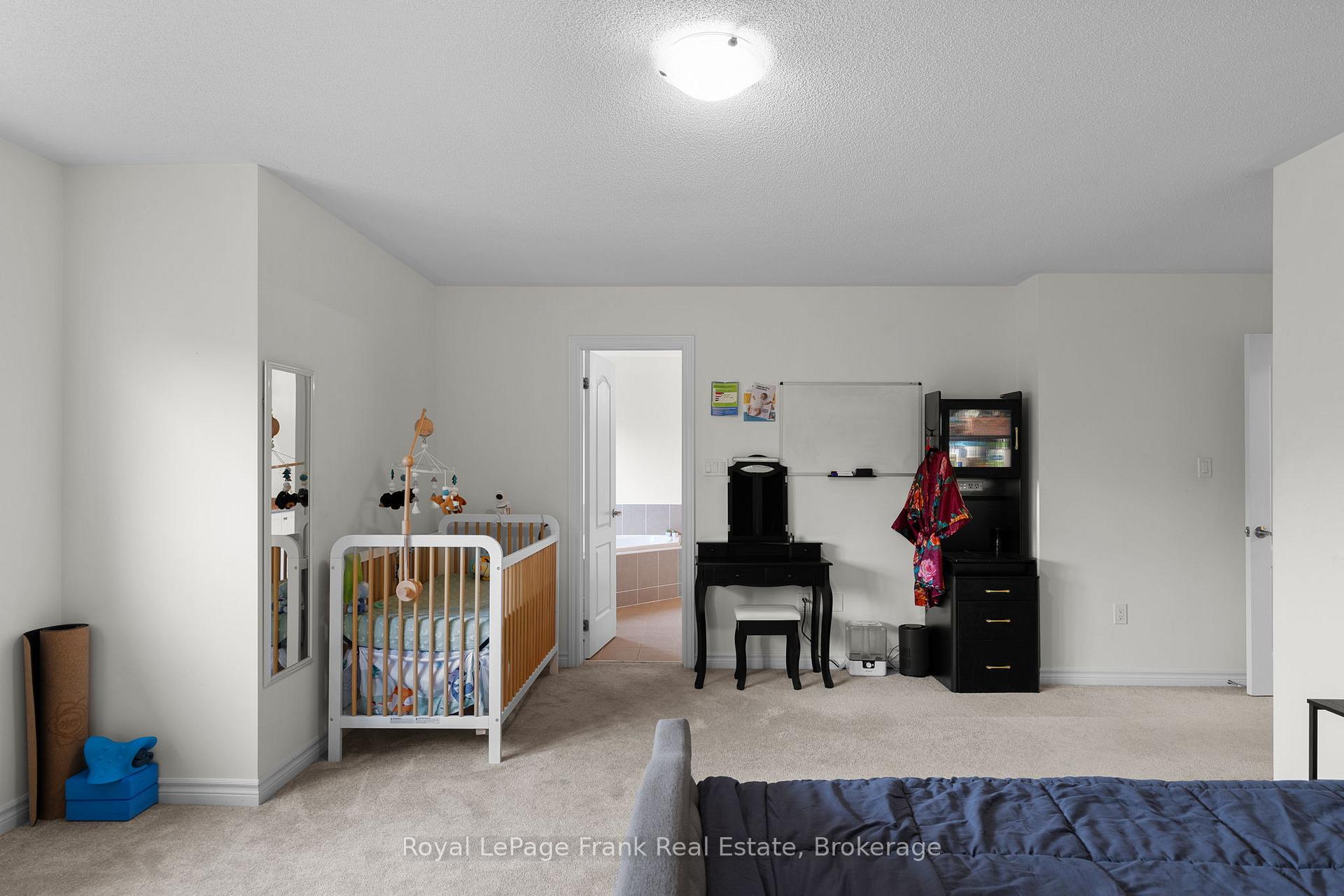 Photo 37 of 18 Stoddart Street, Brock, Beaverton — HOMEH
