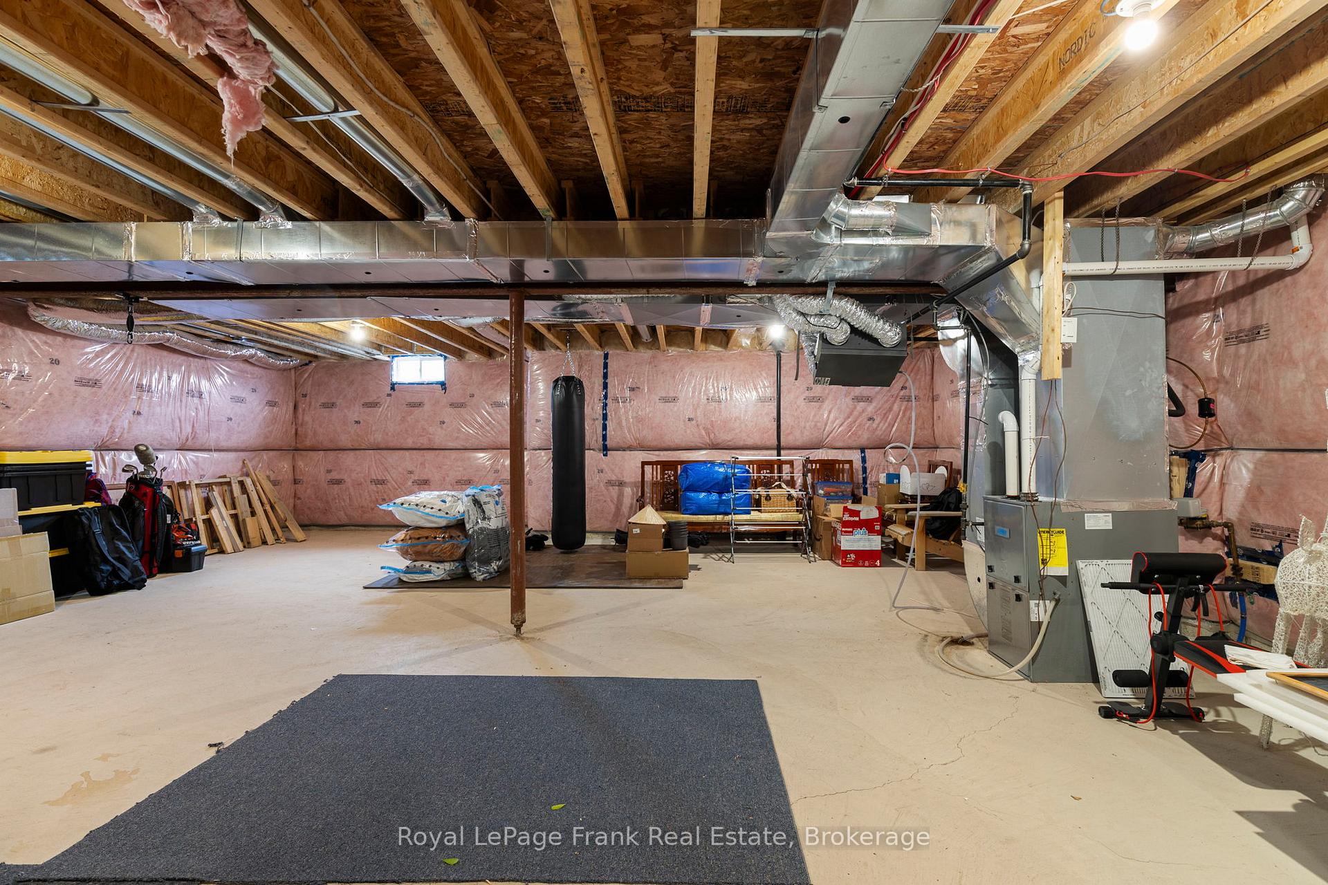 Photo 41 of 18 Stoddart Street, Brock, Beaverton — HOMEH