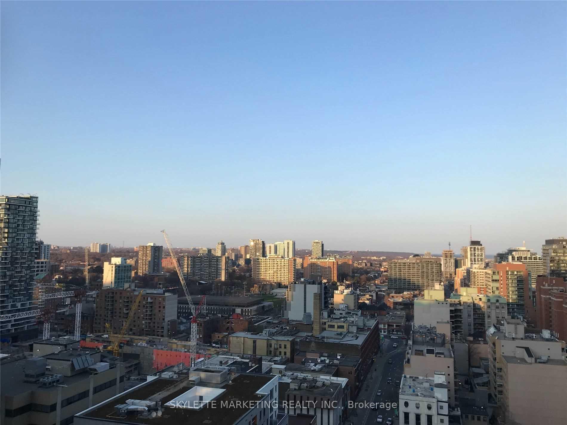 Photo 19 of Unit 1917, 25 Richmond Street E, Toronto, Church-Yonge Corridor — HOMEH