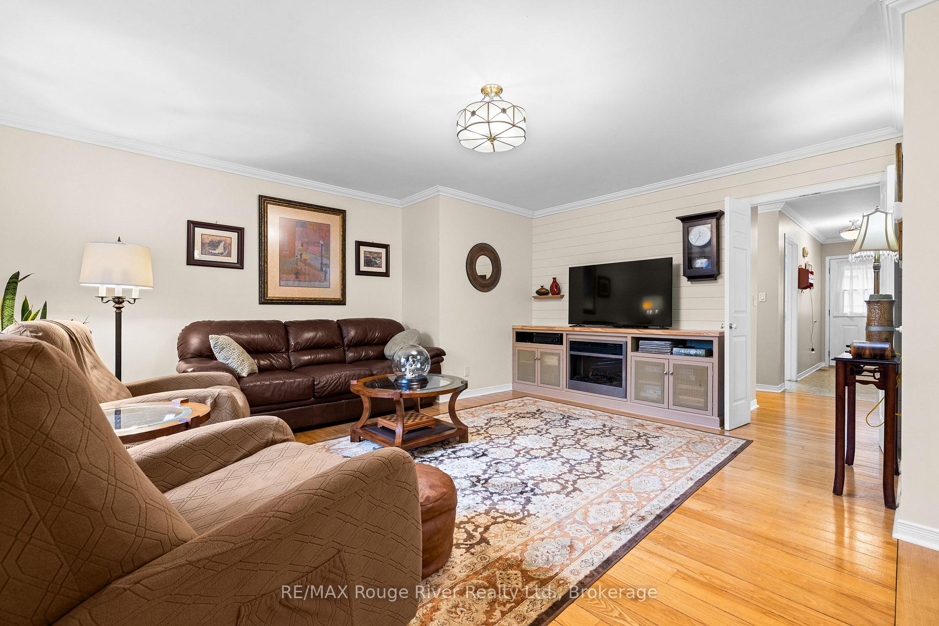 Photo 7 of Unit 14, 10126 Longsault Road, Clarington, Rural Clarington — HOMEH