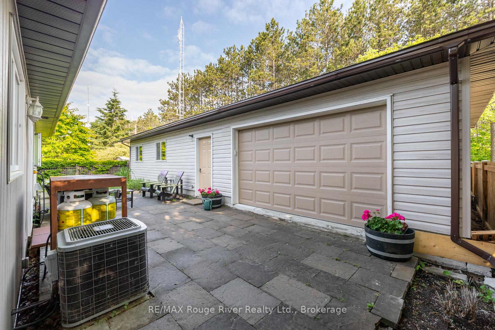 Photo 39 of Unit 14, 10126 Longsault Road, Clarington, Rural Clarington — HOMEH
