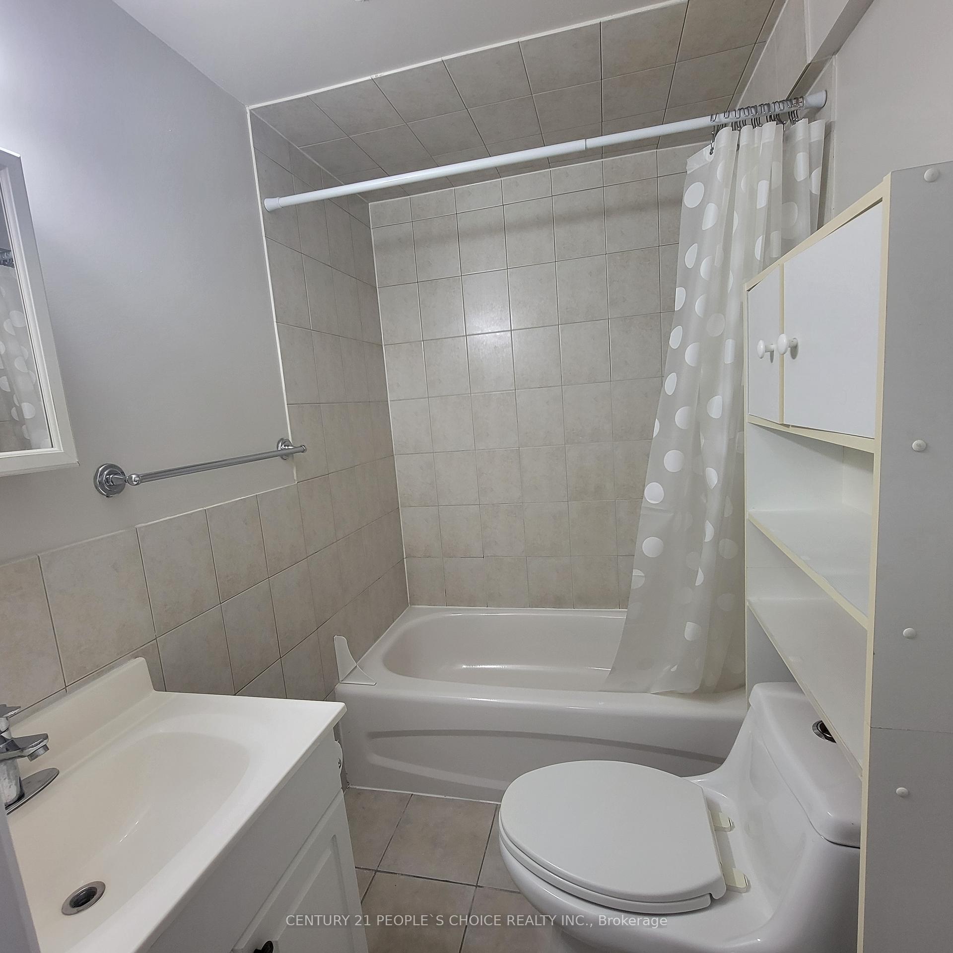 Photo 12 of Unit Bsmt, 31 Pinecone Drive, Etobicoke, West Humber-Clairville — HOMEH