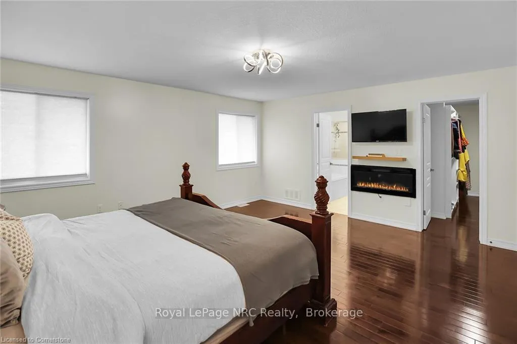 Photo 16 of 183 Chambers Drive, Hamilton, Meadowlands — HOMEH