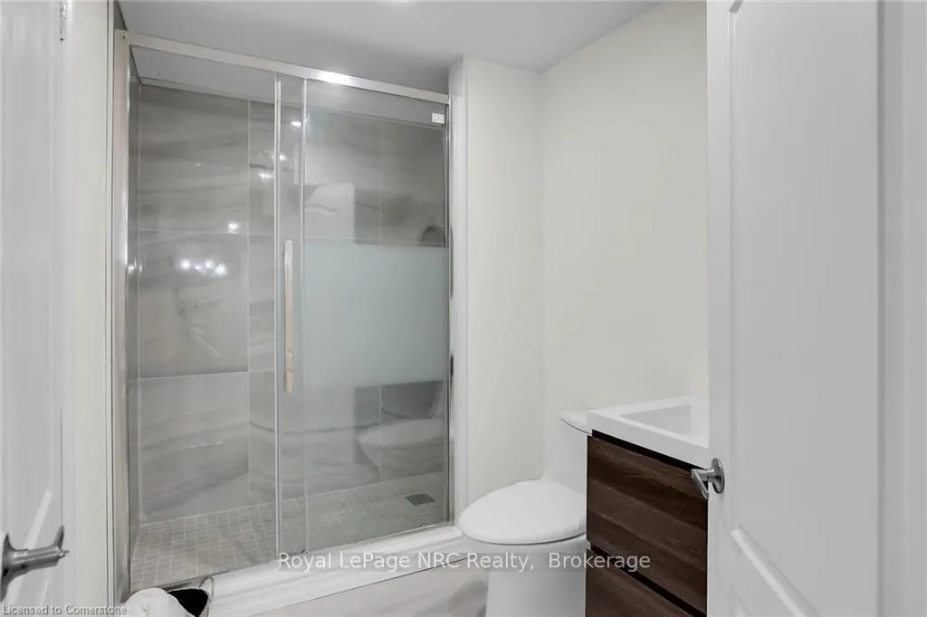 Photo 32 of 183 Chambers Drive, Hamilton, Meadowlands — HOMEH