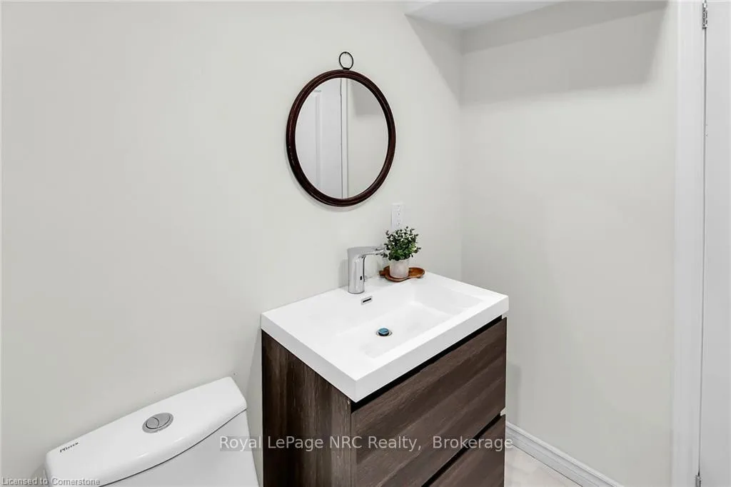 Photo 33 of 183 Chambers Drive, Hamilton, Meadowlands — HOMEH