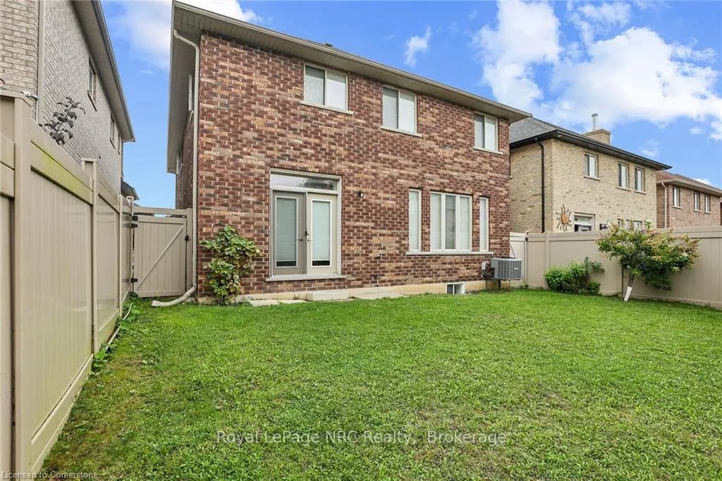 Photo 36 of 183 Chambers Drive, Hamilton, Meadowlands — HOMEH