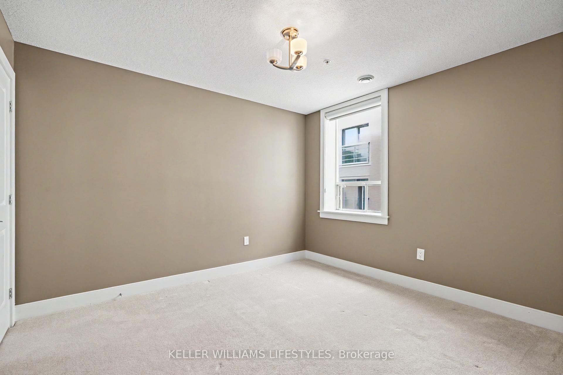 Photo 30 of Unit 201, 320 Sugarcreek Trail, London, North N — HOMEH