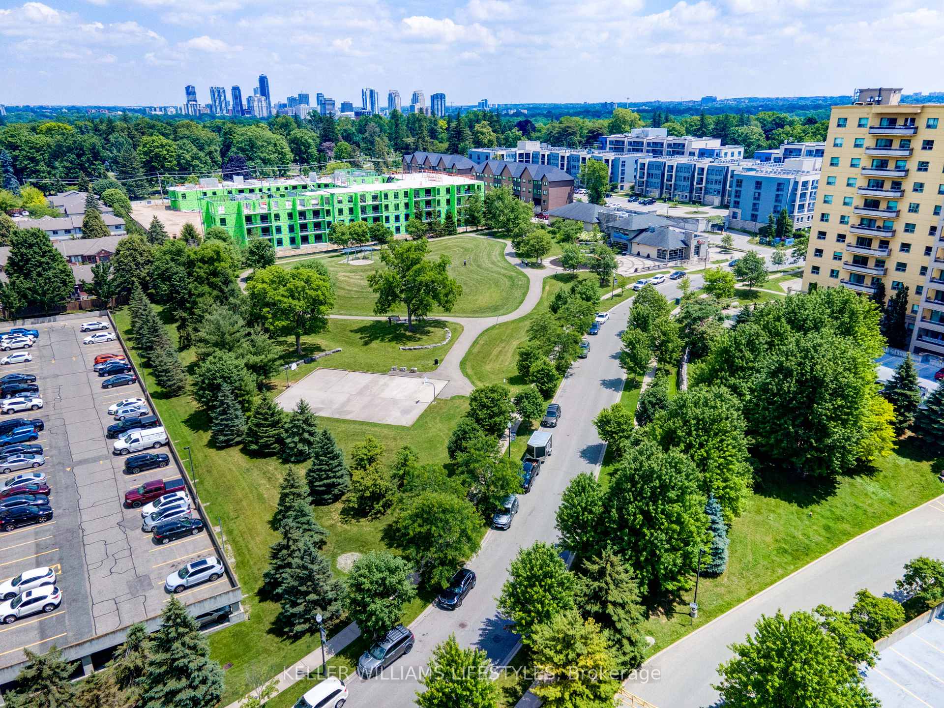 Photo 39 of Unit 201, 320 Sugarcreek Trail, London, North N — HOMEH