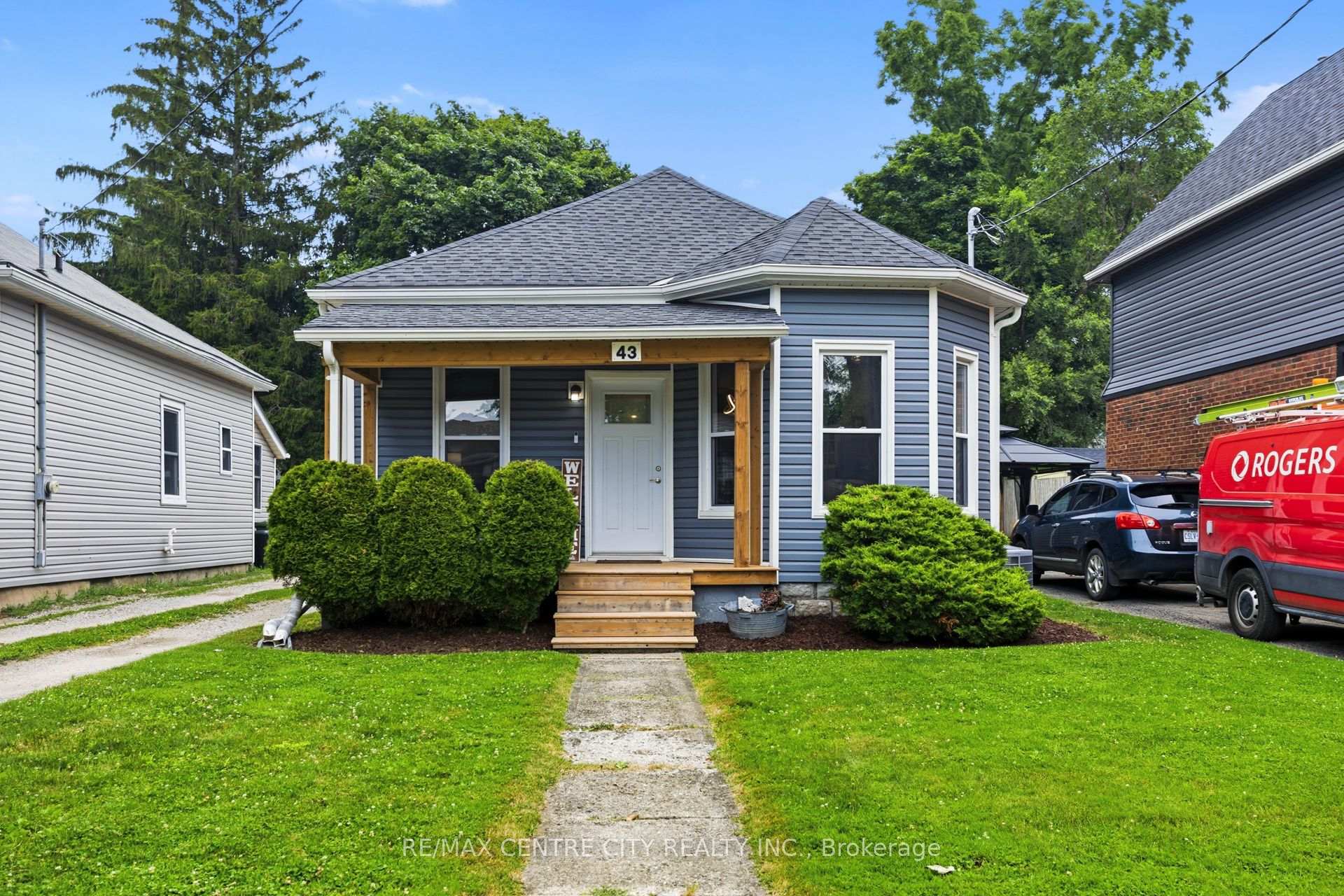 Photo 1 of 43 Arthur Avenue, St. Thomas — HOMEH