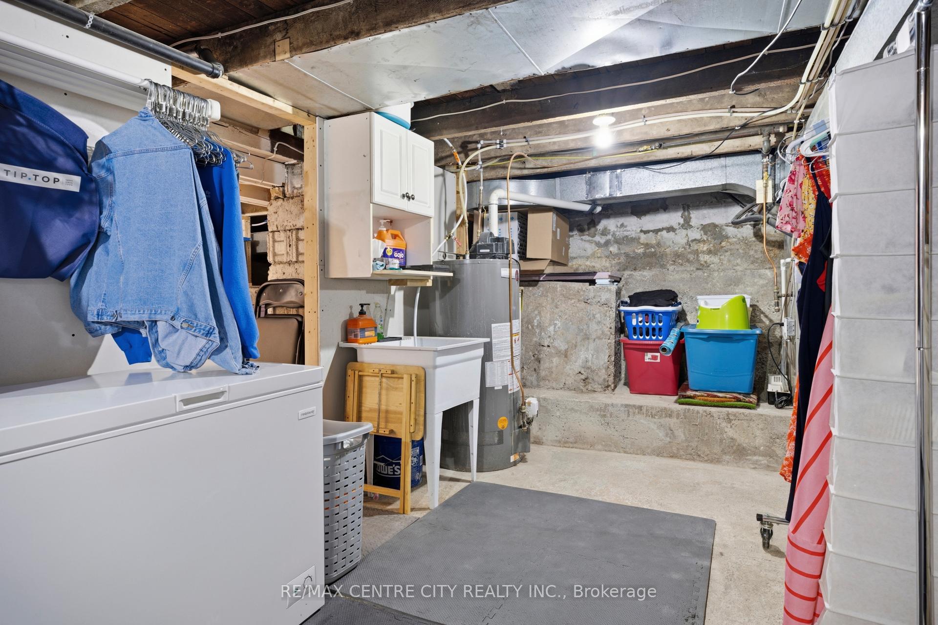 Photo 17 of 43 Arthur Avenue, St. Thomas — HOMEH