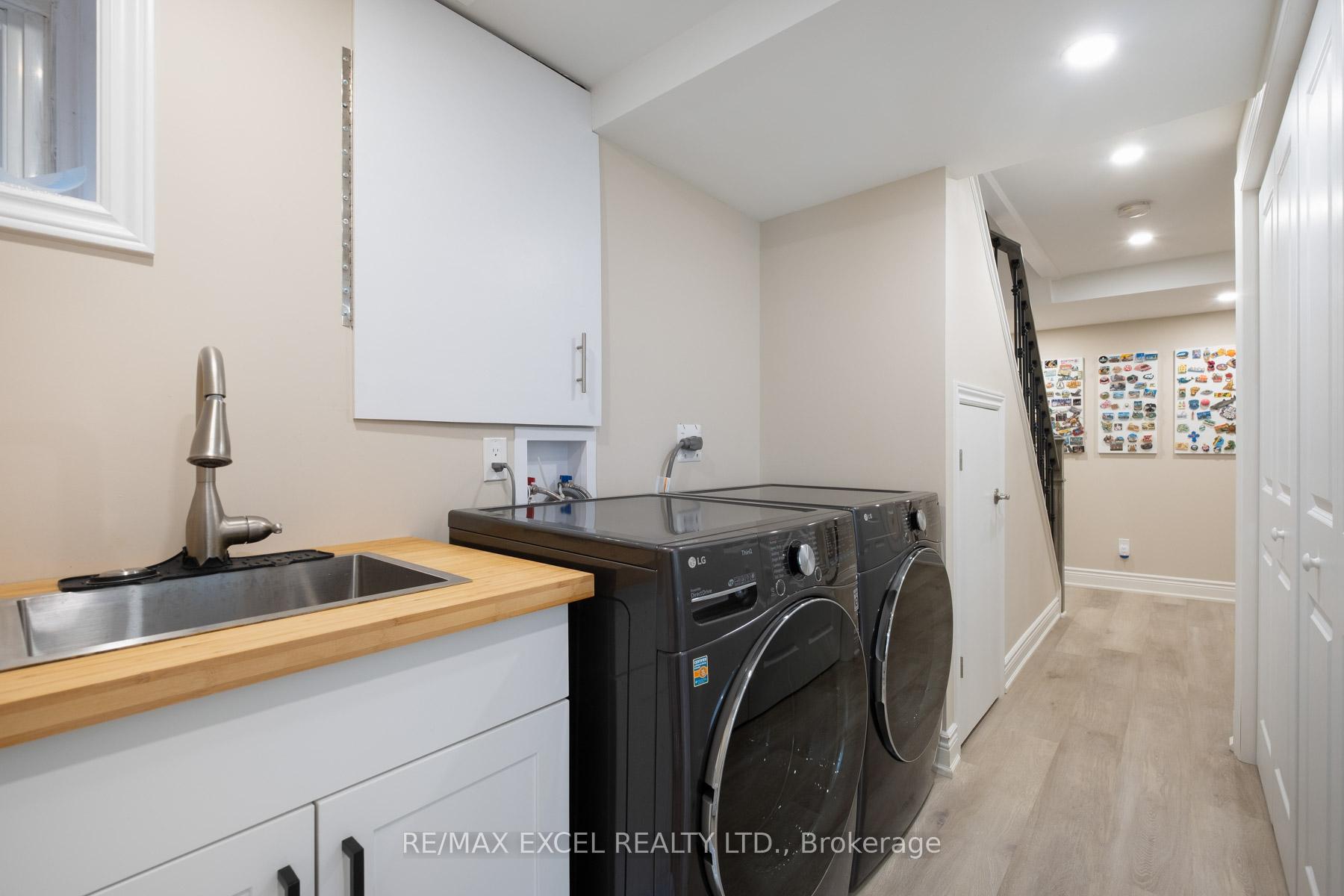 Photo 15 of 9 Applegate Crescent, North York, Hillcrest Village — HOMEH