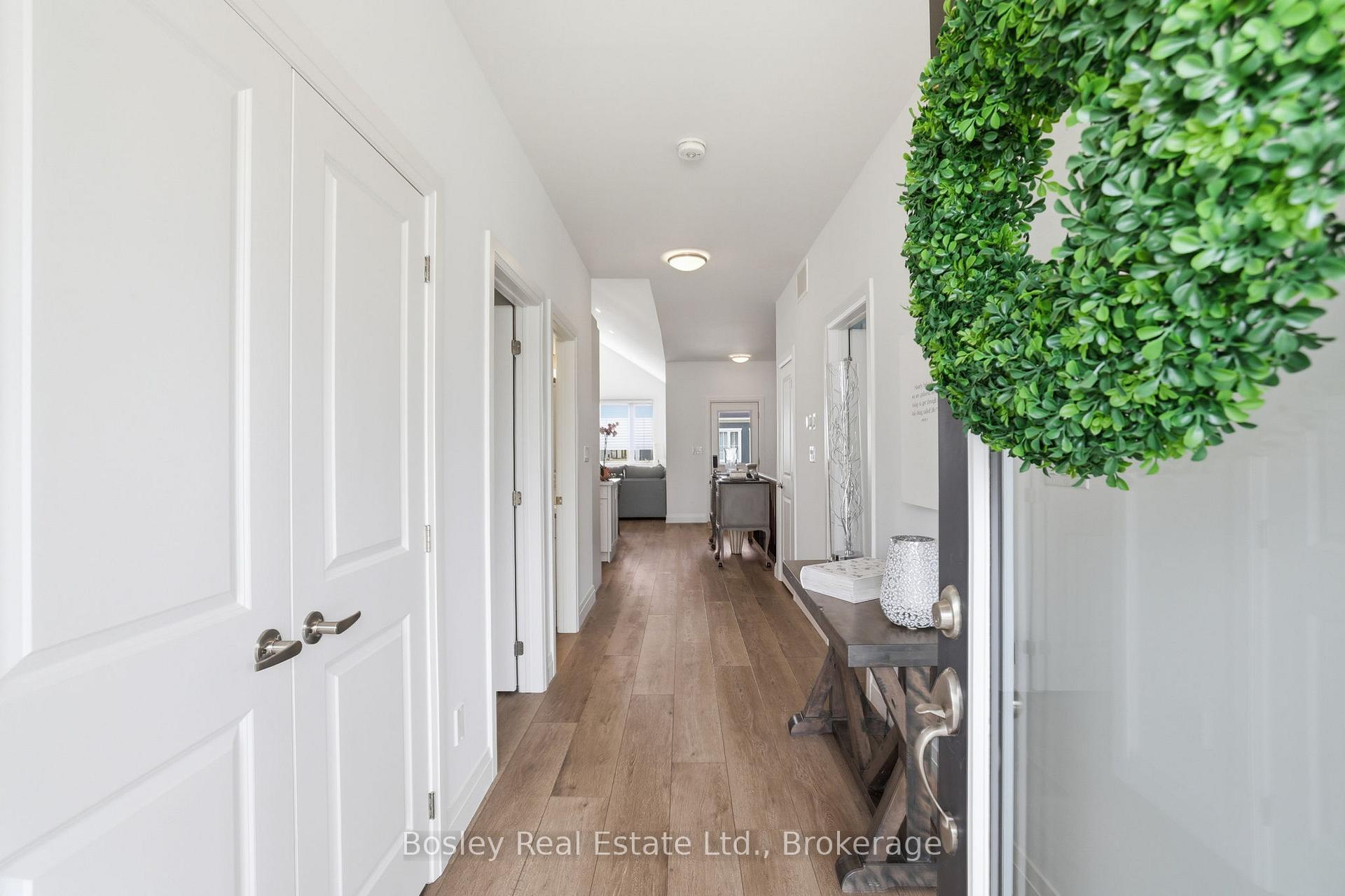 Photo 8 of 115 Black Willow Crescent, Blue Mountains — HOMEH