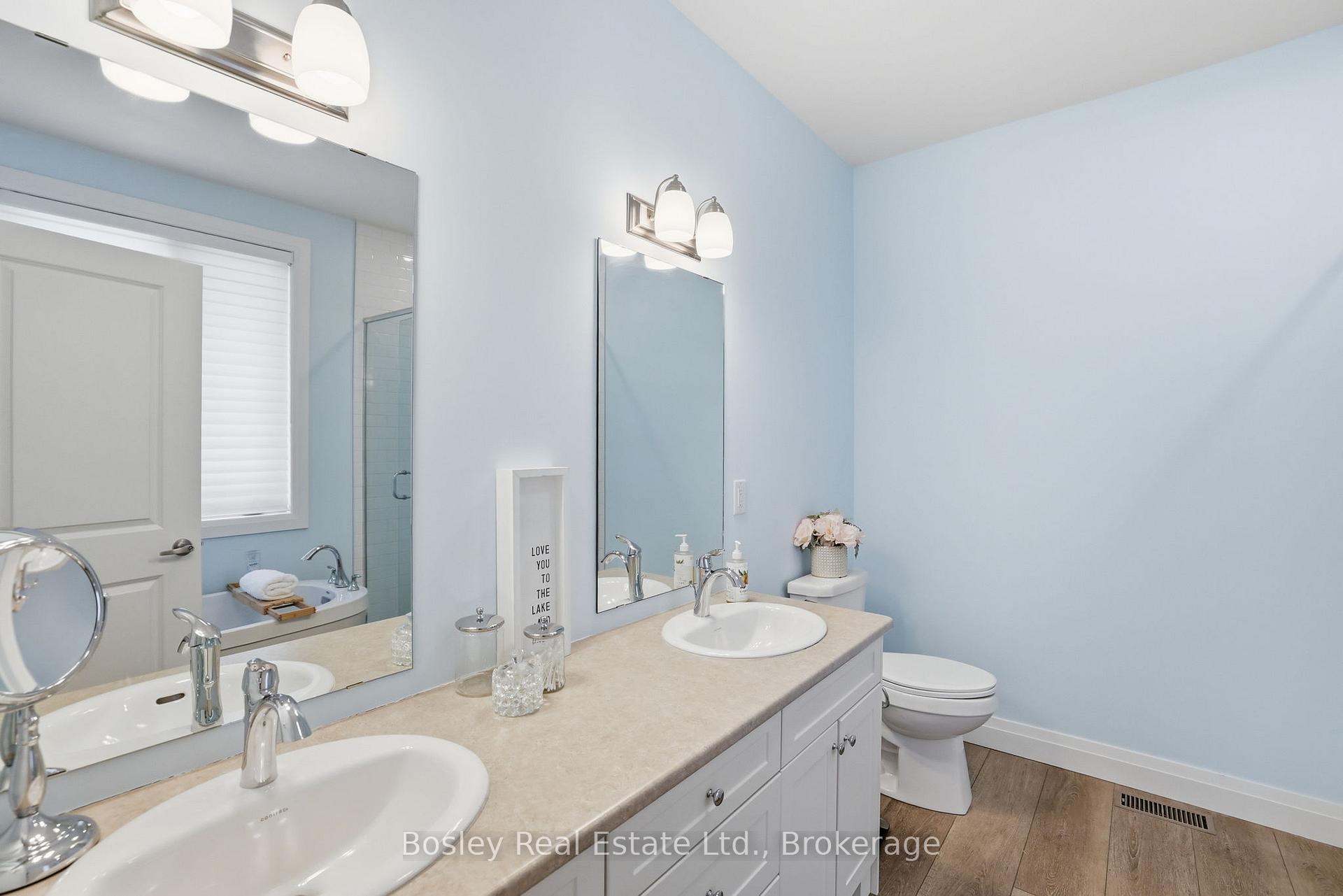 Photo 23 of 115 Black Willow Crescent, Blue Mountains — HOMEH