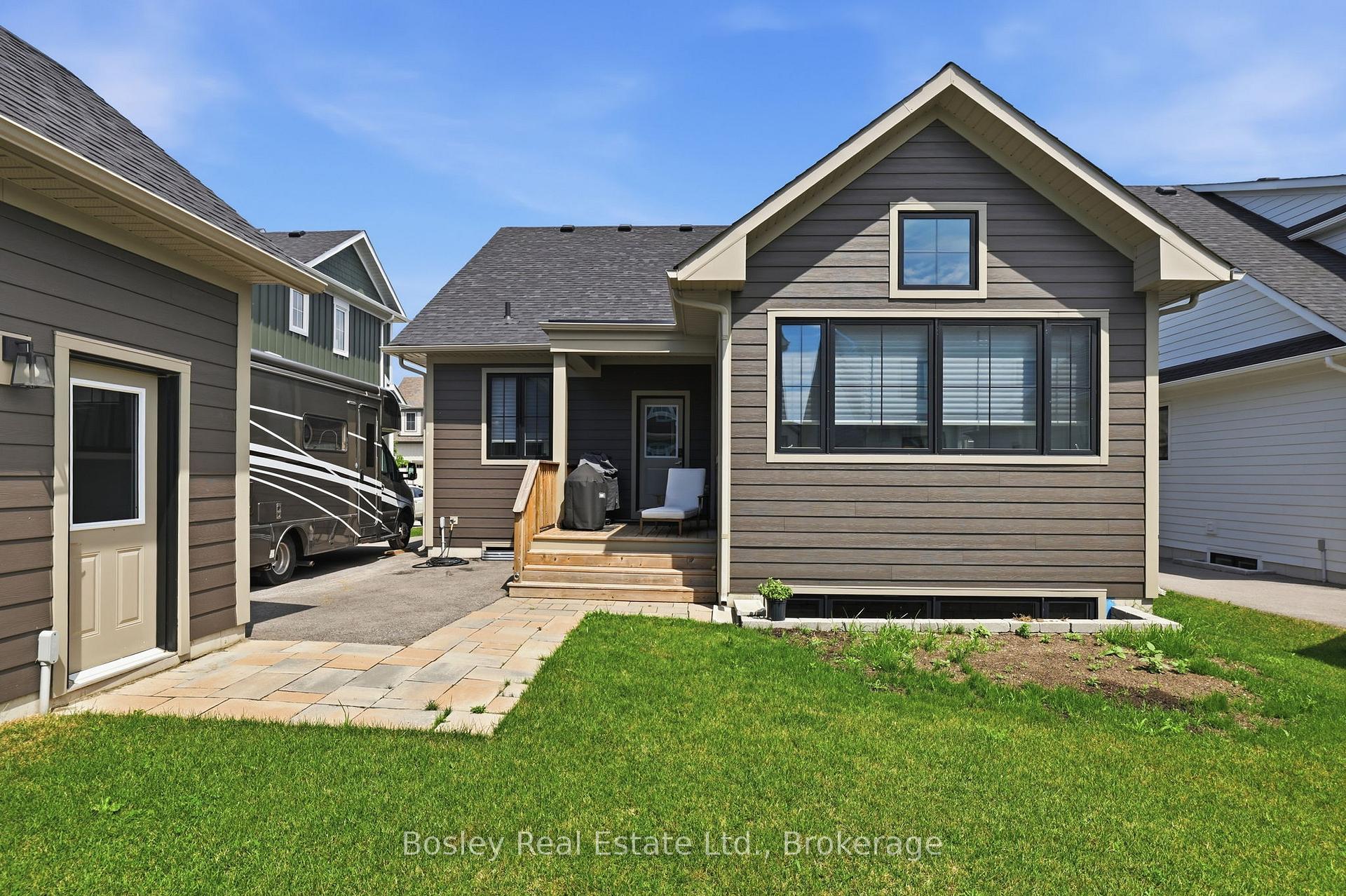 Photo 28 of 115 Black Willow Crescent, Blue Mountains — HOMEH