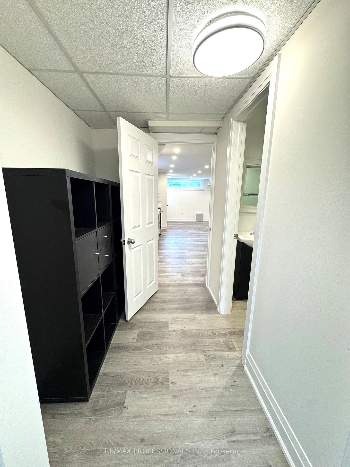 Photo 8 of Unit BSMT, 24 Millburn Drive, Etobicoke, Eringate-Centennial-West Deane — HOMEH